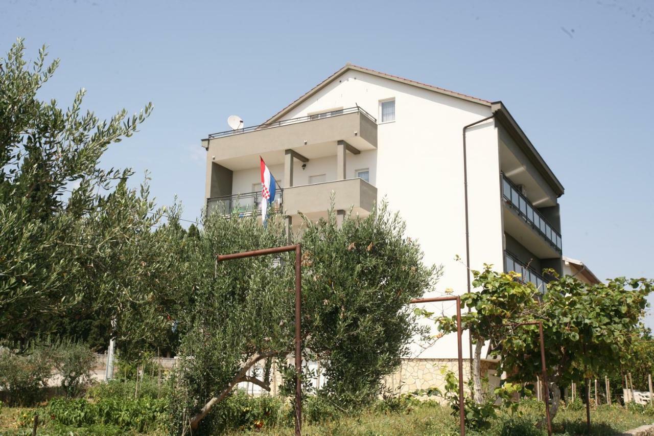 Apartment Beljan Trogir Exterior foto